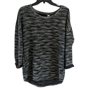EUC H&M Divided Sweater, M